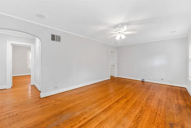 $3,295 | 1609 Driscoll Street, Houston, TX 77019