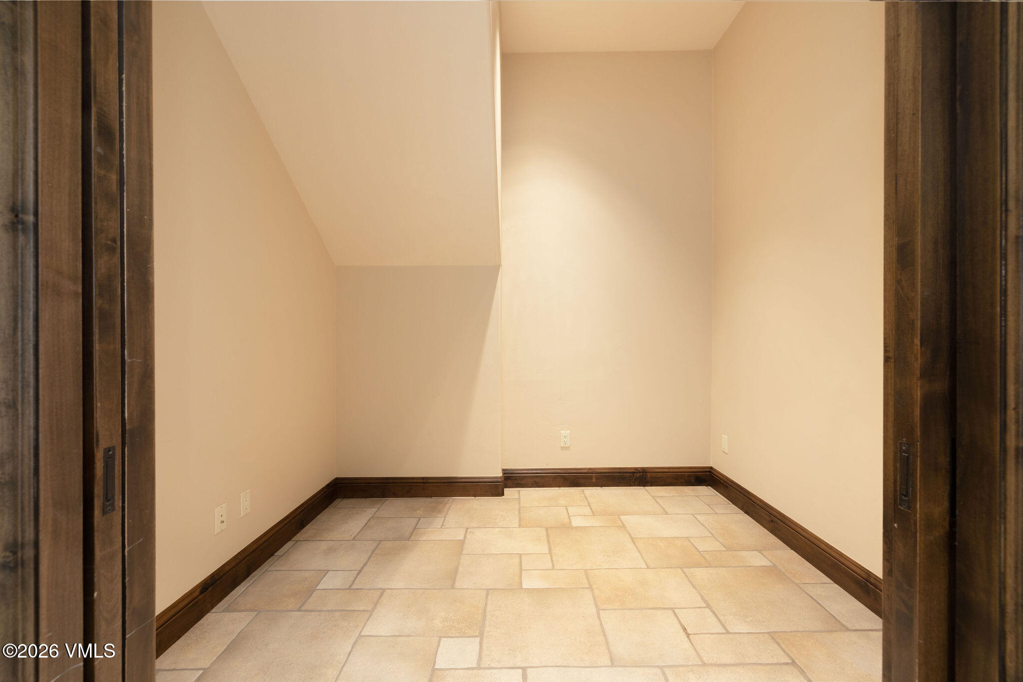 209 Forest Trail Edwards, CO 81632 - Photo 53 of 59 2604_209_forest_tr_interior_closet02