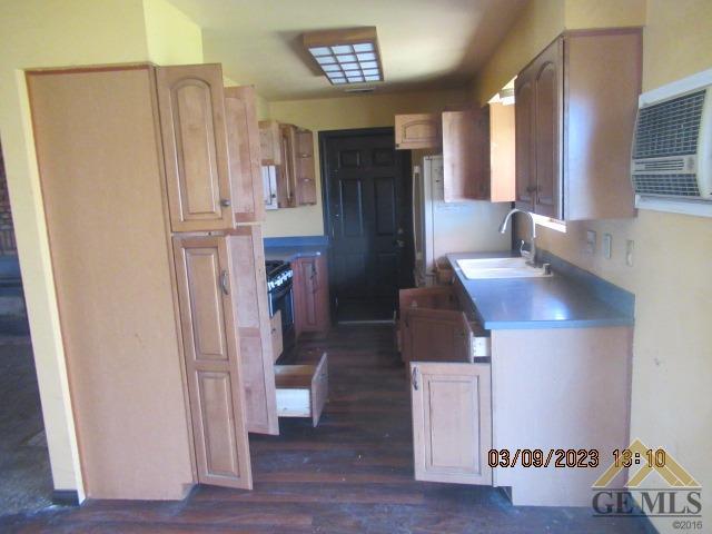 Undisclosed Address Tehachapi, CA 93561 - Photo 6 of 15