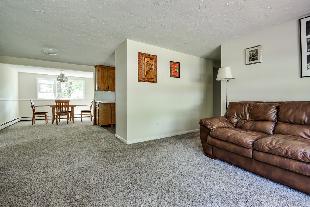 12 Riner Street Framingham, MA 01701 - Photo 3 of 30