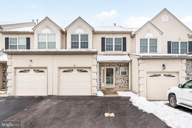 $3,400 | 704 Whitetail Circle, King of Prussia, PA 19406