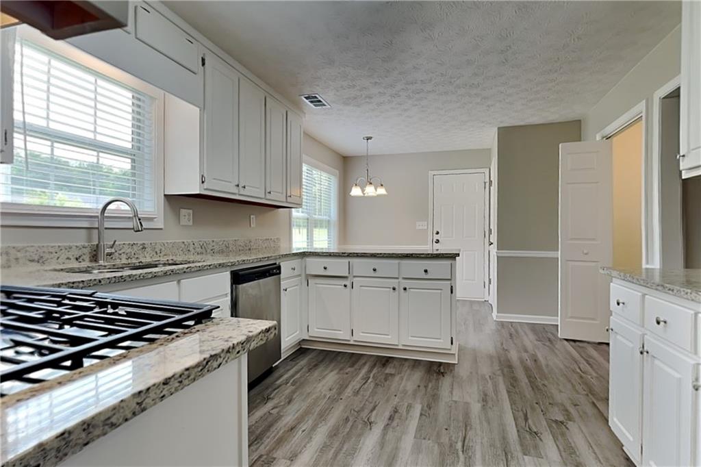 70 Leighs Grove Way Grayson, GA 30017 - Photo 6 of 20