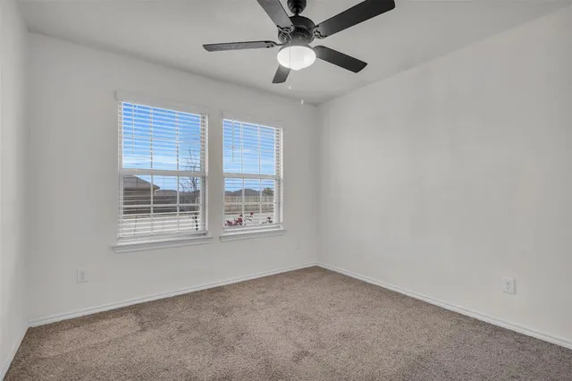 $2,000 | 815 Ranahan Lane, Royse City, TX 75189