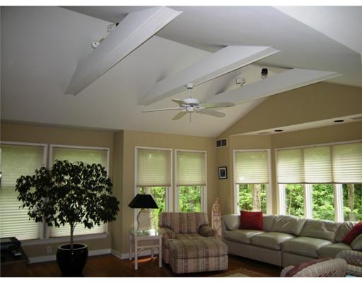 314 Wildberry Road Fox Chapel, PA 15238 - Photo 12 of 18 Sunroom.