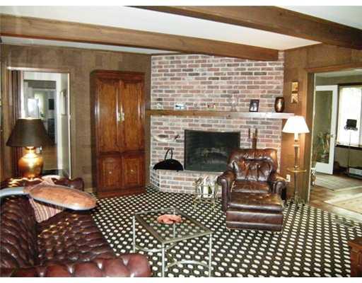 314 Wildberry Road Fox Chapel, PA 15238 - Photo 7 of 18 Den.