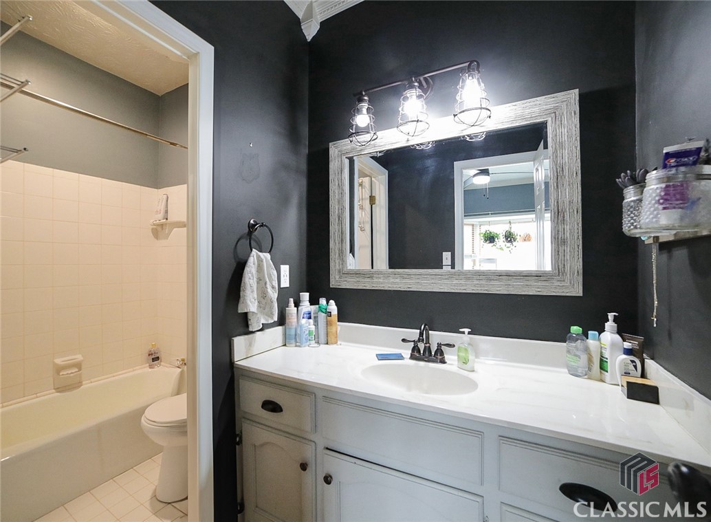 250 Cleveland Road, Unit 235 Bogart, GA 30622 - Photo 16 of 38