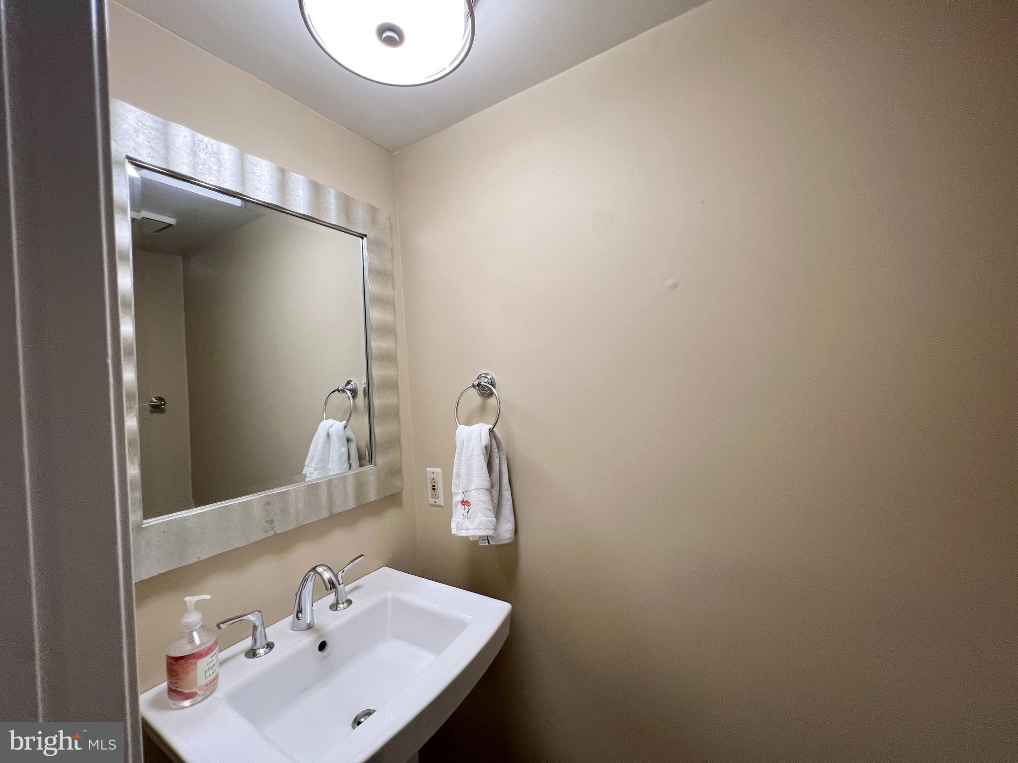 1310 Sundial Drive Reston, VA 20194 - Photo 39 of 47 Gallery Image 39