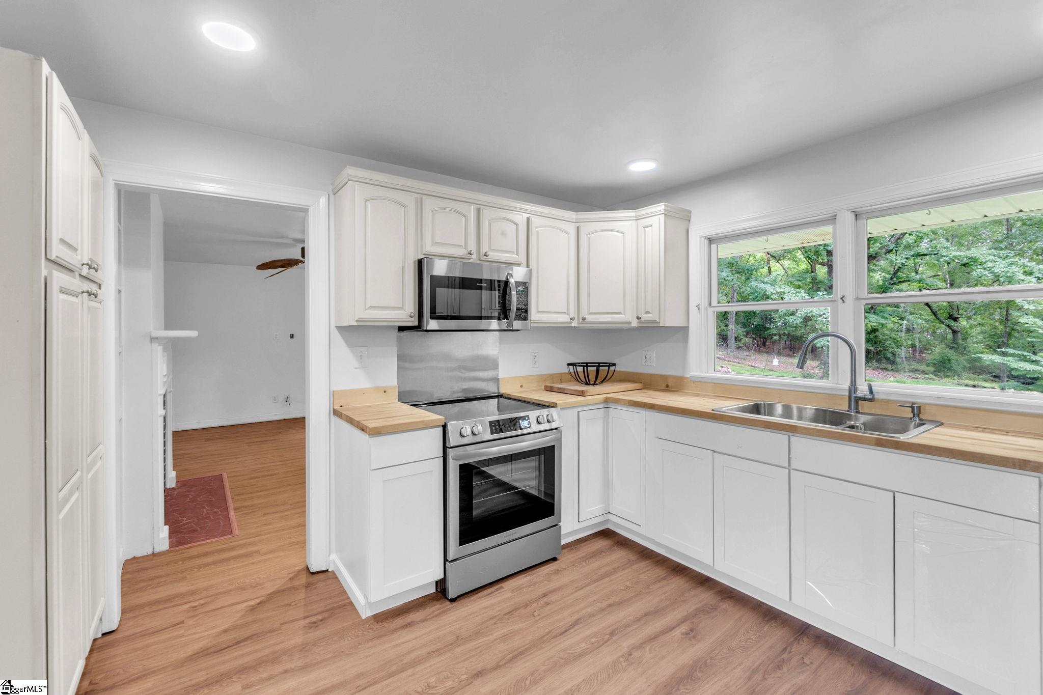 509 West Main Street Liberty, SC 29657 - Photo 16 of 31