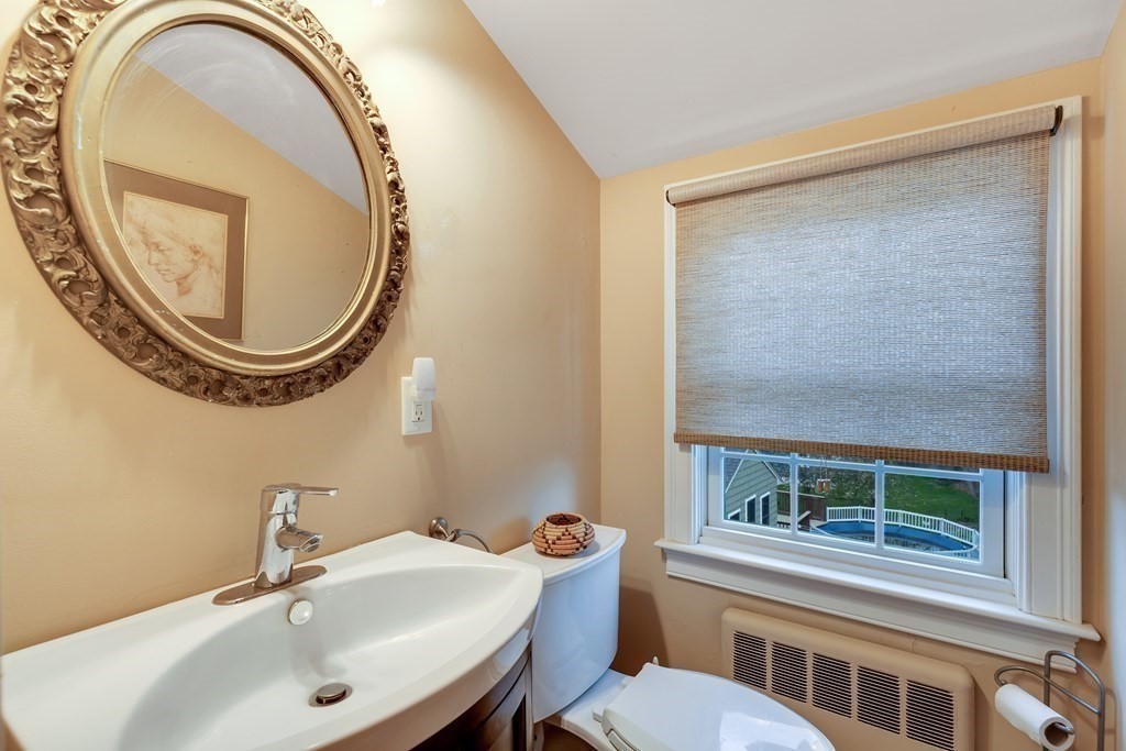 16 Stillman Road Melrose, MA 02176 - Photo 17 of 39 Gallery Image 17
