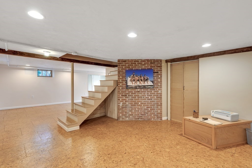 16 Stillman Road Melrose, MA 02176 - Photo 21 of 39 Gallery Image 21