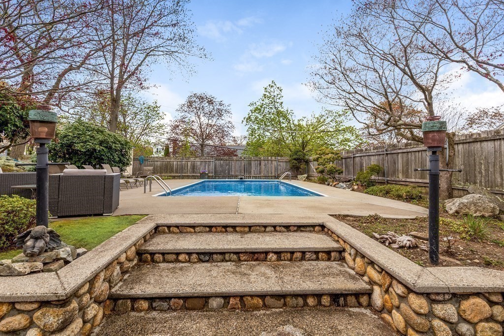16 Stillman Road Melrose, MA 02176 - Photo 27 of 39 Gallery Image 27