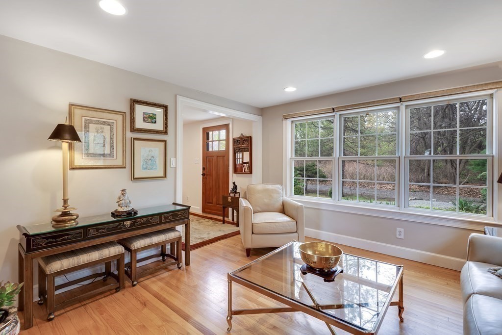 16 Stillman Road Melrose, MA 02176 - Photo 3 of 39 Gallery Image 3