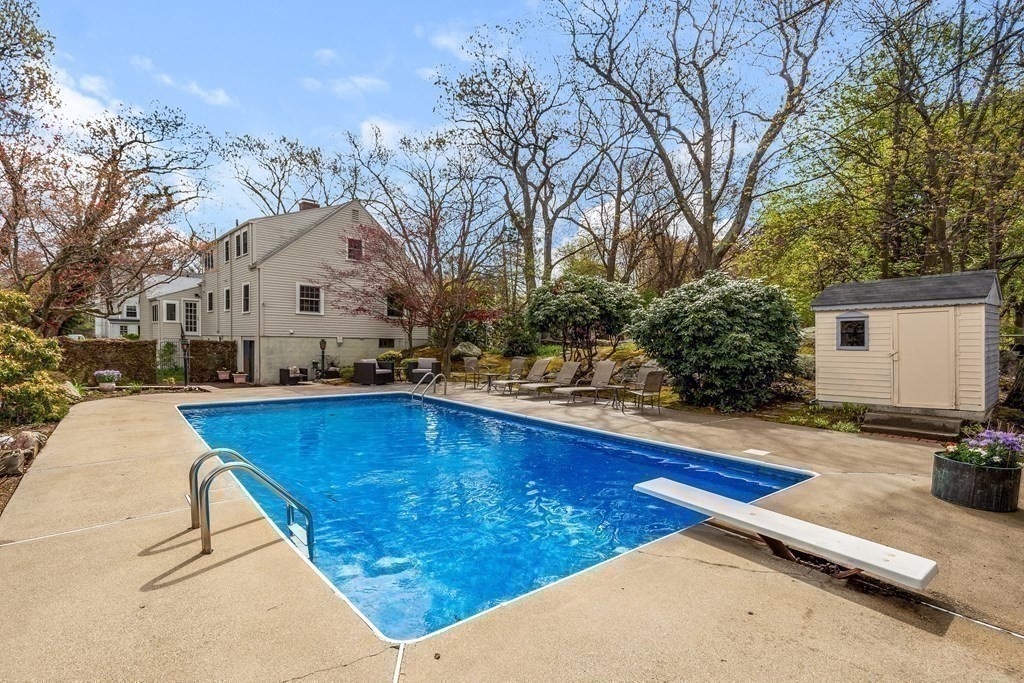 16 Stillman Road Melrose, MA 02176 - Photo 32 of 39 Gallery Image 32