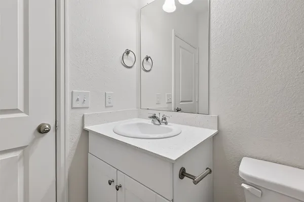 $2,000 | 1065 Long Bay Court, Brookshire, TX 77423