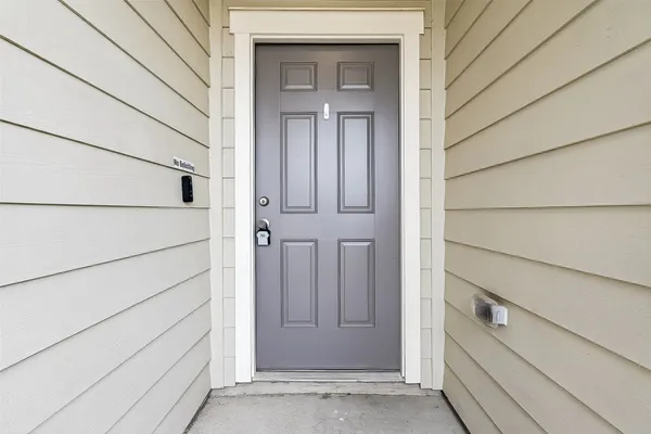 $2,000 | 1065 Long Bay Court, Brookshire, TX 77423