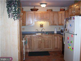 46 Canoebirch Road Levittown, PA 19057 - Photo 2 of 3 Gallery Image 2