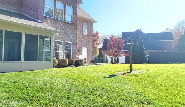 $769,900 | 12612 Weatherstone Drive, Knoxville, TN 37922