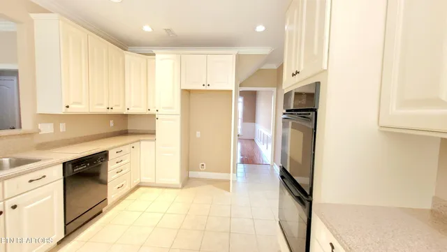 $769,900 | 12612 Weatherstone Drive, Knoxville, TN 37922