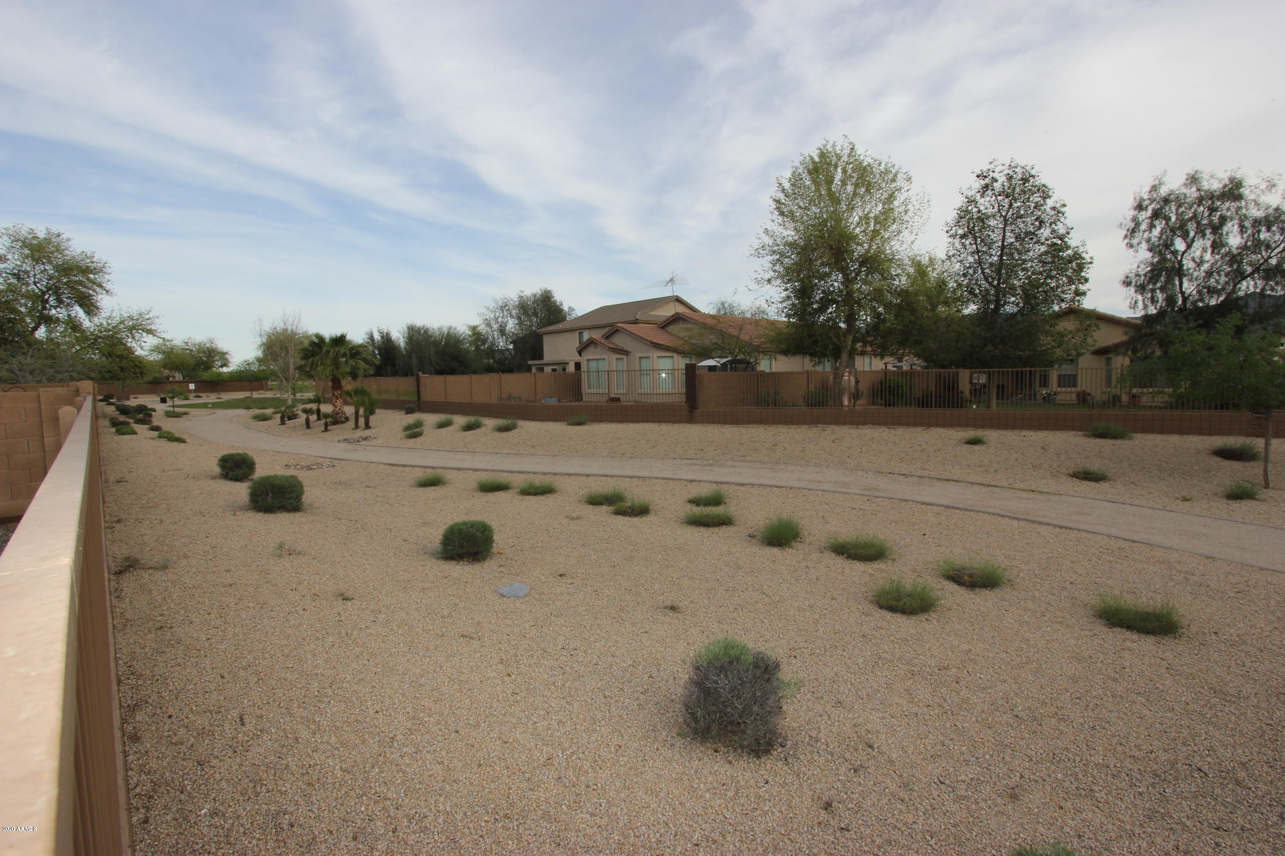3125 West Fremont Rd. Phoenix, AZ 85041 - Photo 13 of 33 a view of open area with beach