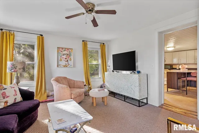 $199,900 | 5765 Mansion Road, Chatham, IL 62629