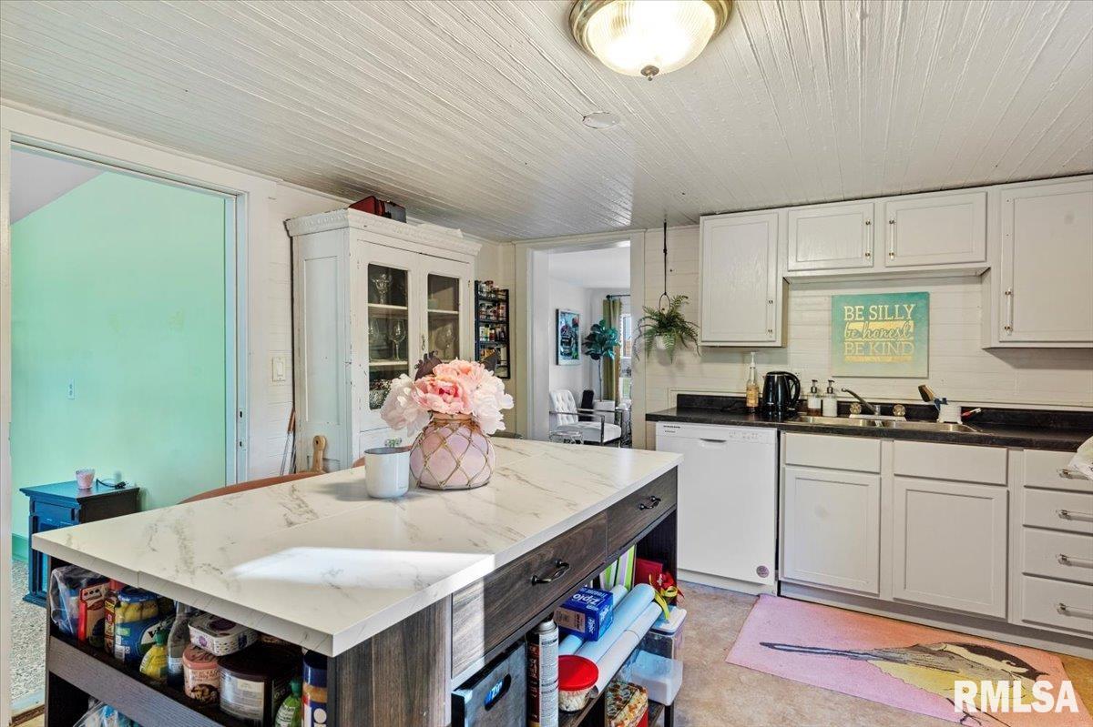 5765 Mansion Road Chatham, IL 62629 - Photo 10 of 29