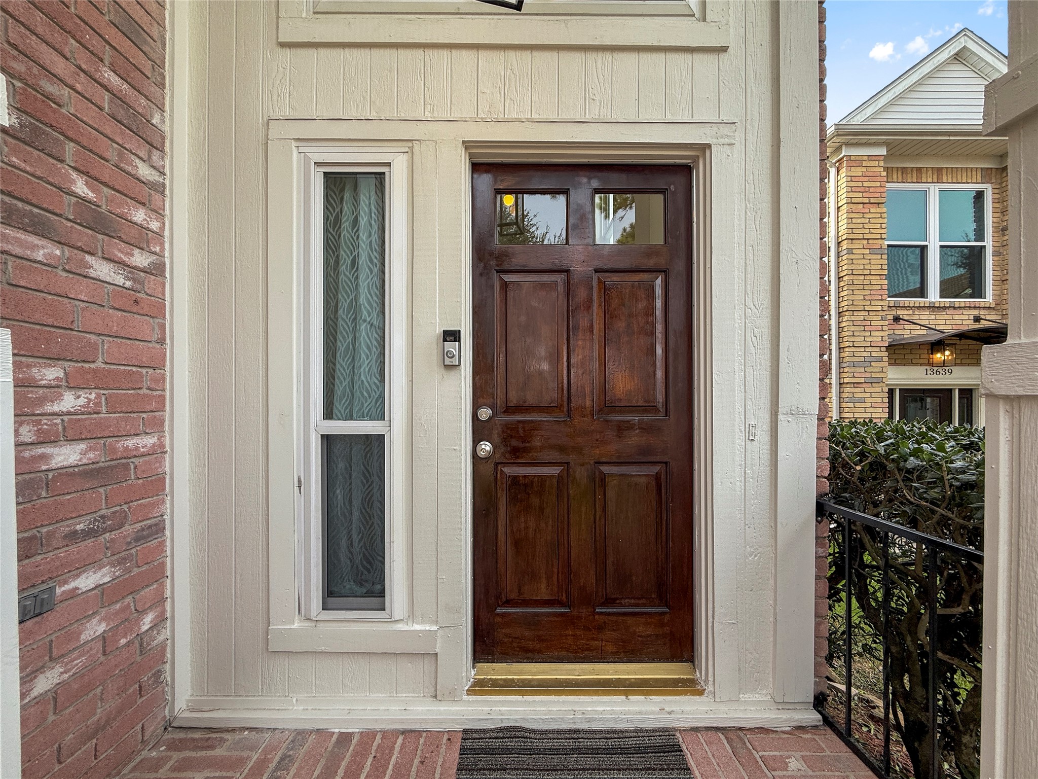 13635 Repa Lane Houston, TX 77014 - Photo 5 of 49 Are you ready to see what the home looks like on the inside?