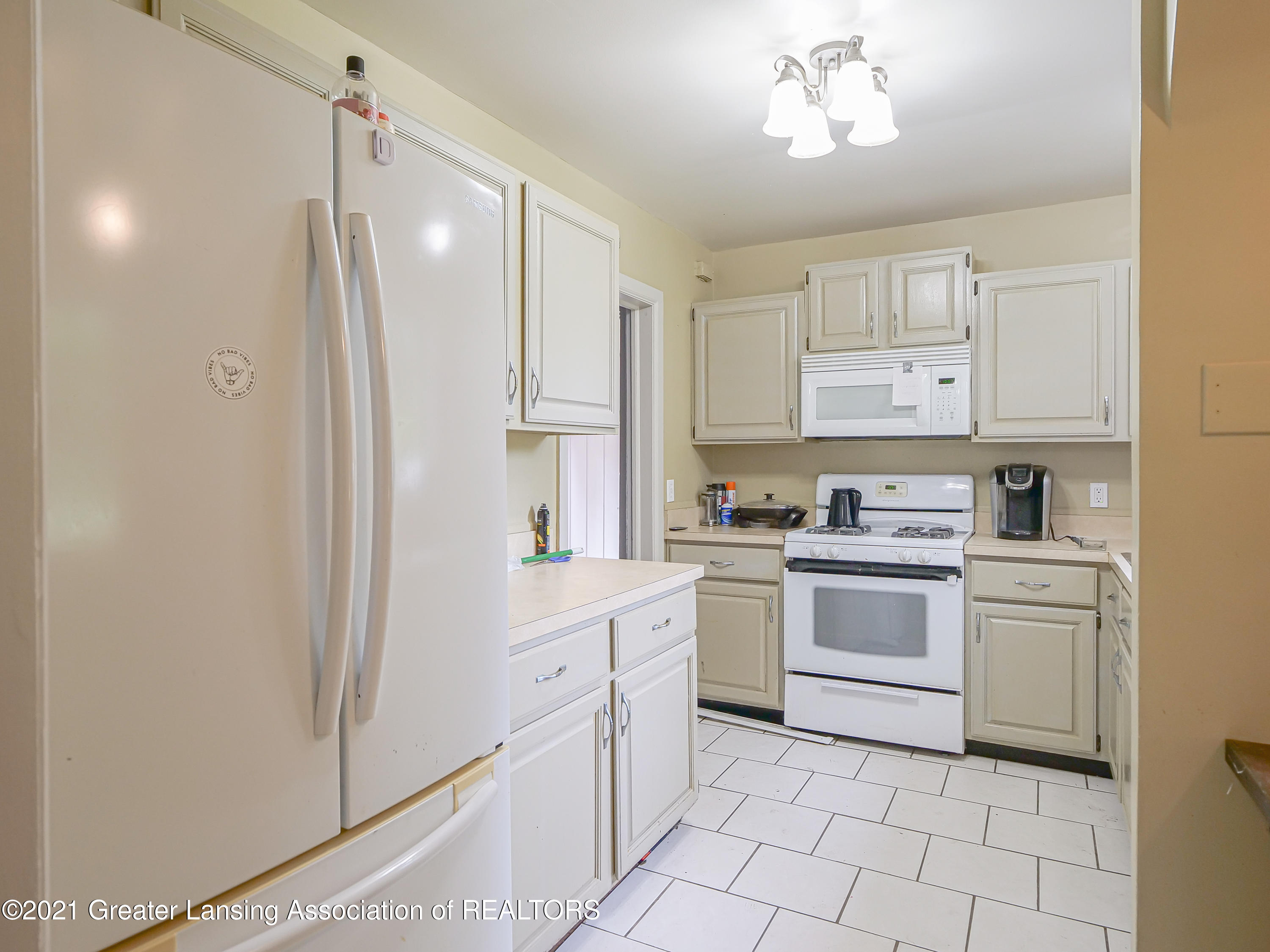 1502 South M 52 Perry, MI 48872 - Photo 8 of 39 1502_S_M52-11