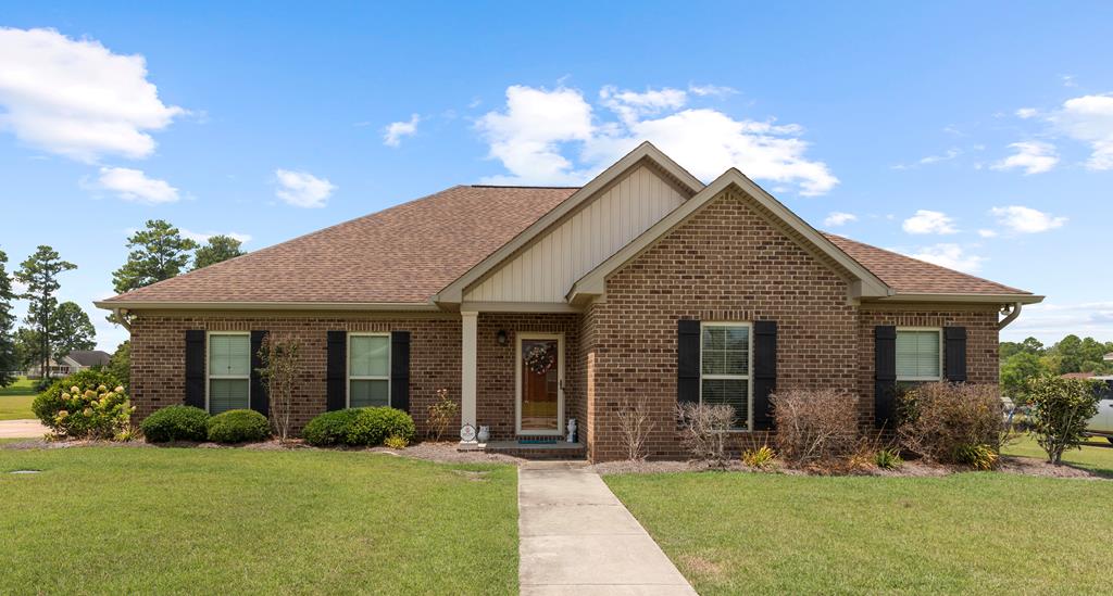 107 Cotton Ridge Lane Dothan, AL 36301 - Photo 1 of 46 Main View