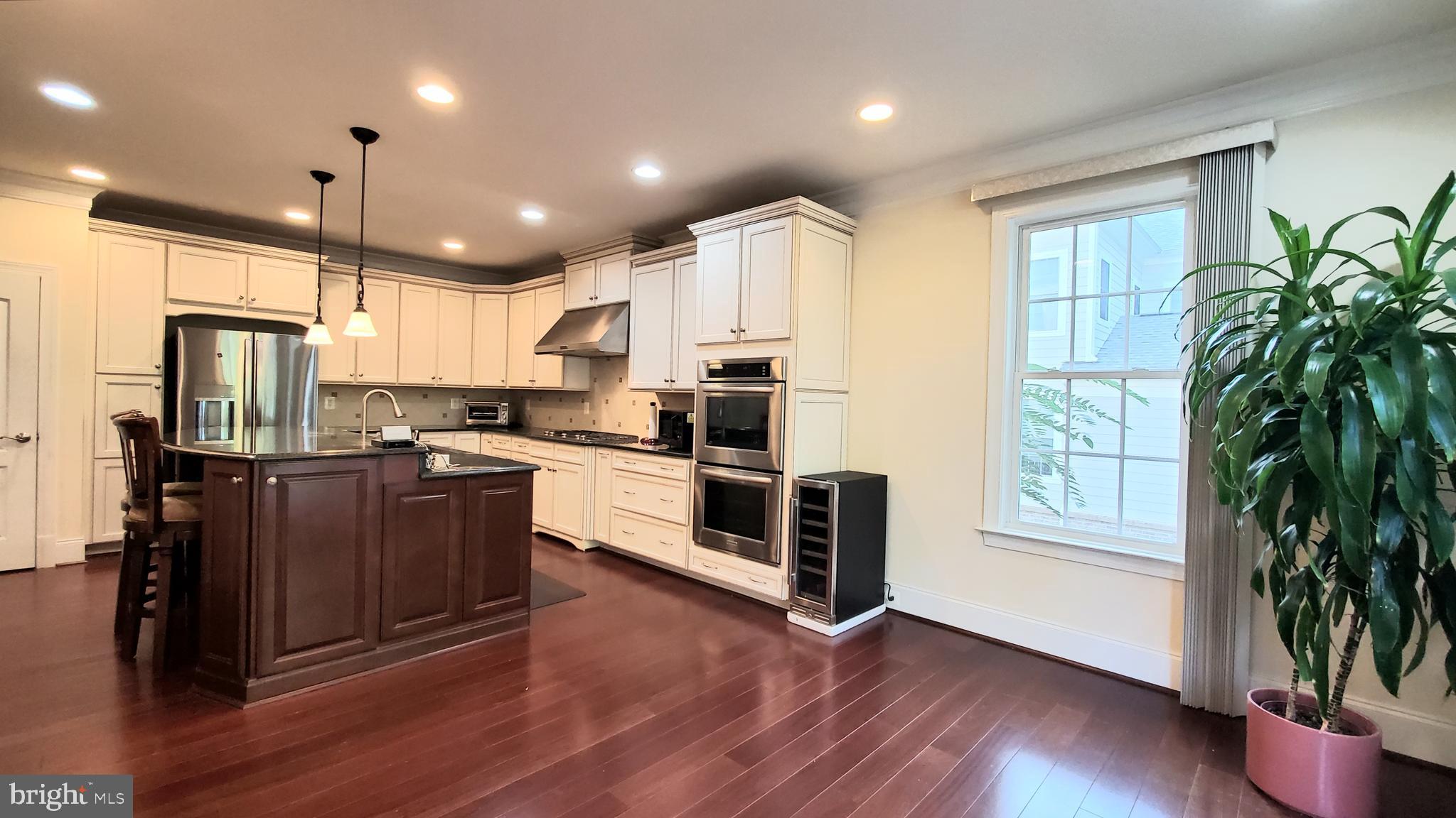 12614 Winter Wren Court Herndon, VA 20171 - Photo 16 of 55