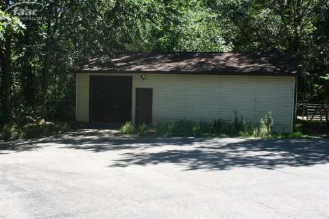 688 Hayhoe Road Dansville, MI 48819 - Photo 19 of 23 20399918-18.JPG
