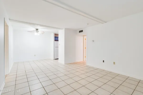 $90,000 | 701 South College Road, Lafayette, LA 70503
