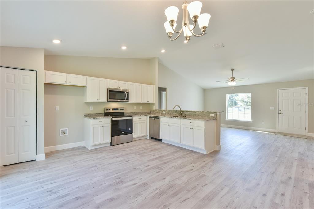 3826 Southwest 133rd Loop Ocala, FL 34473 - Photo 9 of 15 Gallery Image 9