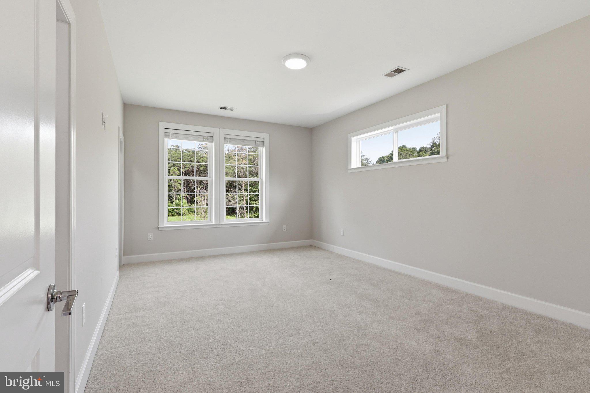 12304 Popes Head Road Fairfax, VA 22030 - Photo 24 of 40 Gallery Image 24