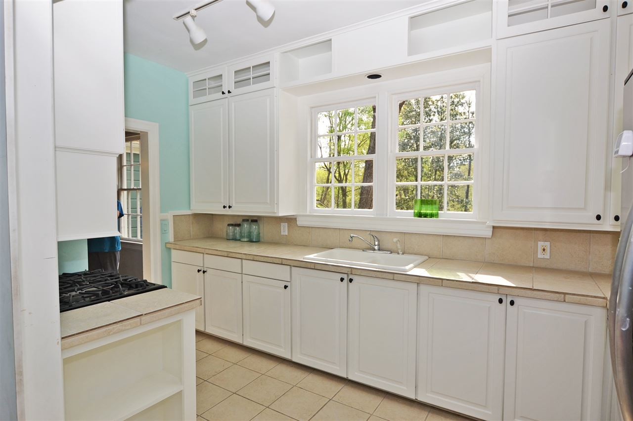 4325 Meadow Ridge Drive Jackson, MS 39206 - Photo 10 of 31 Photo 10