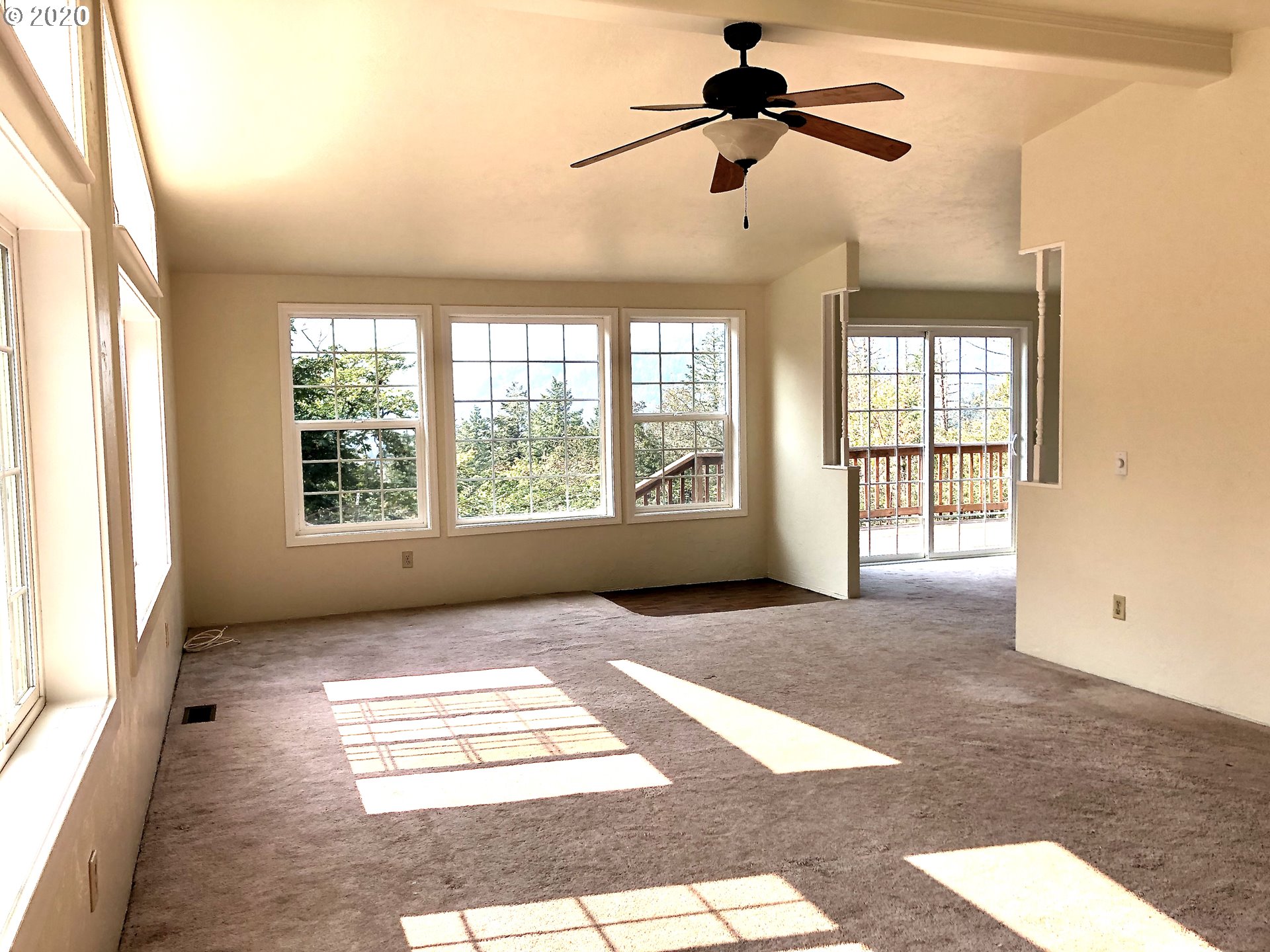 805 Keeney Hill Lane Drain, OR 97435 - Photo 4 of 32