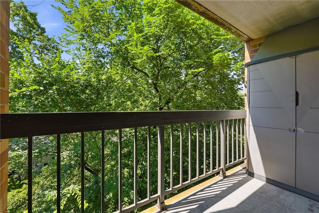 1500 Cochran Road, Unit 901 Pittsburgh, PA 15243 - Photo 25 of 45