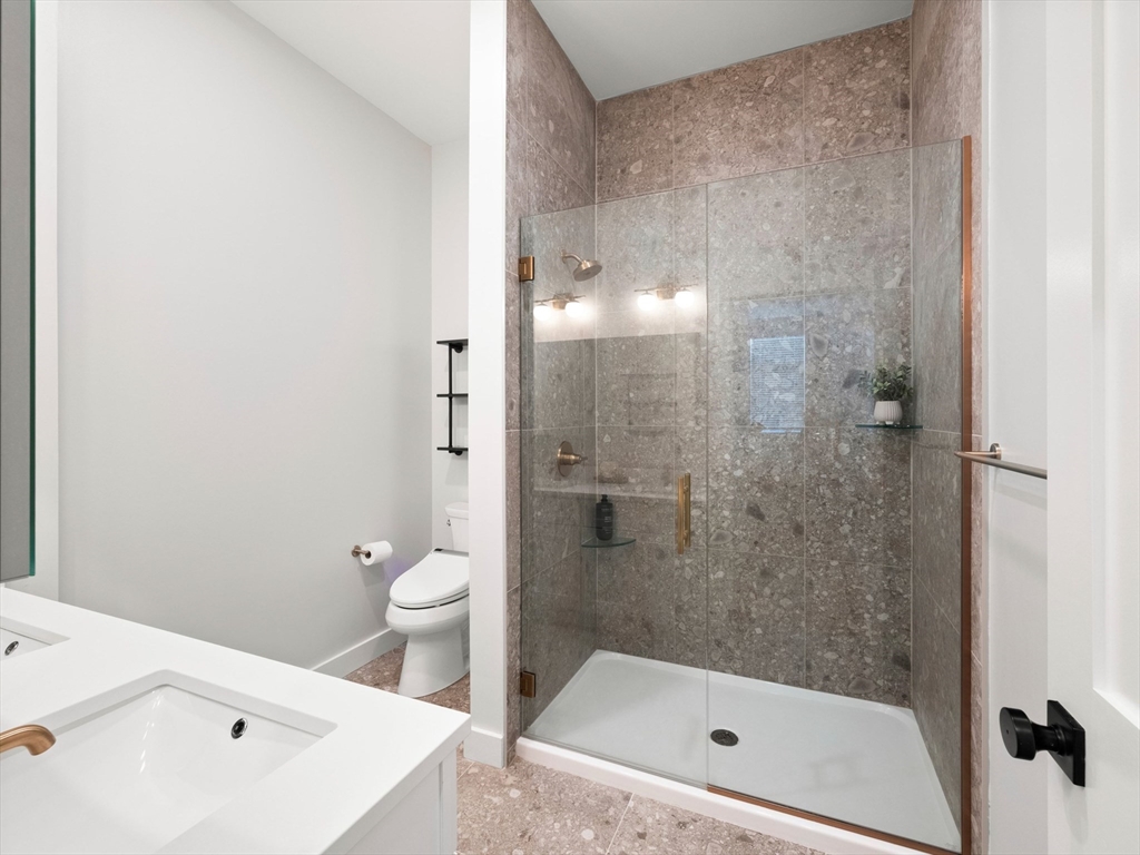 531 Main Street, Unit 1002 Reading, MA 01867 - Photo 28 of 34