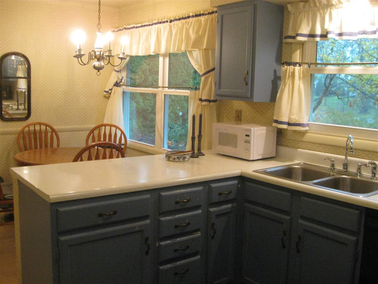 6036 York Road South Bend, IN 46614 - Photo 13 of 30 Gallery Image 13