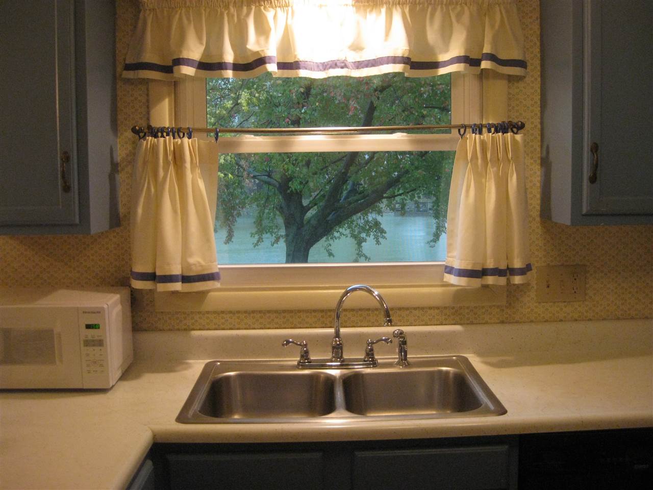 6036 York Road South Bend, IN 46614 - Photo 14 of 30 Gallery Image 14