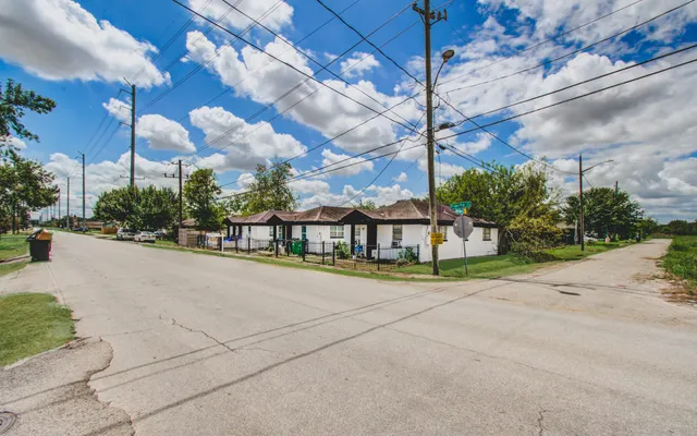 $299,990 | 1715 New Mexico Street, Houston, TX 77029