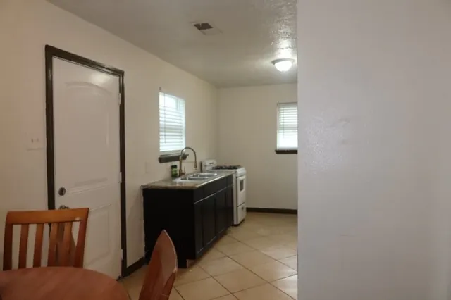 $299,990 | 1715 New Mexico Street, Houston, TX 77029