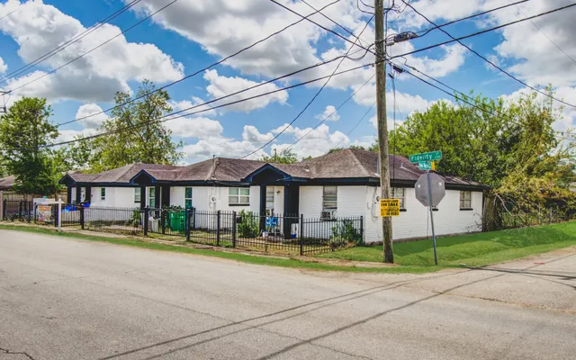 $299,990 | 1715 New Mexico Street, Houston, TX 77029