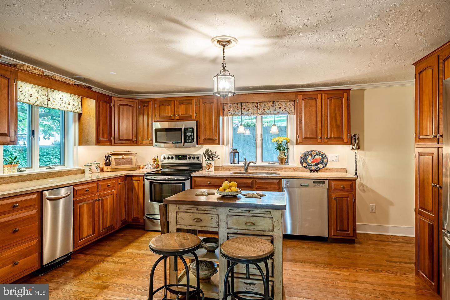 1321 Romig Road Downingtown, PA 19335 - Photo 8 of 29 Gallery Image 8
