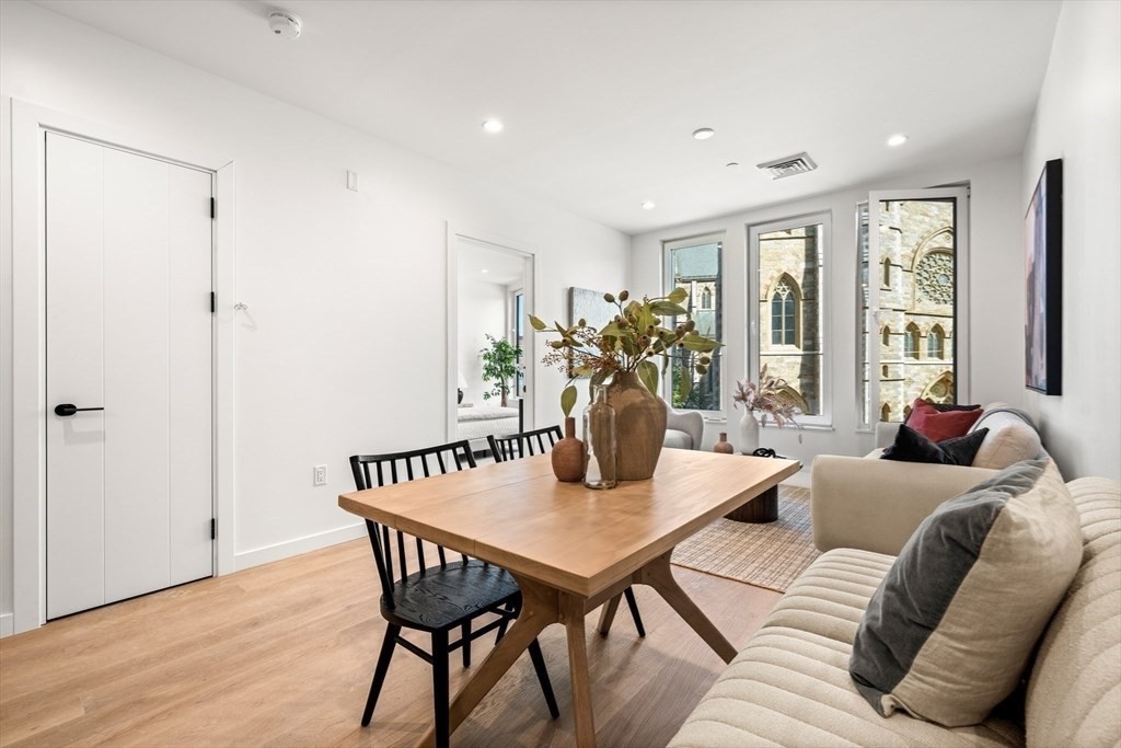 1395 Washington Street, Unit PH2 Boston, MA 02118 - Photo 10 of 29