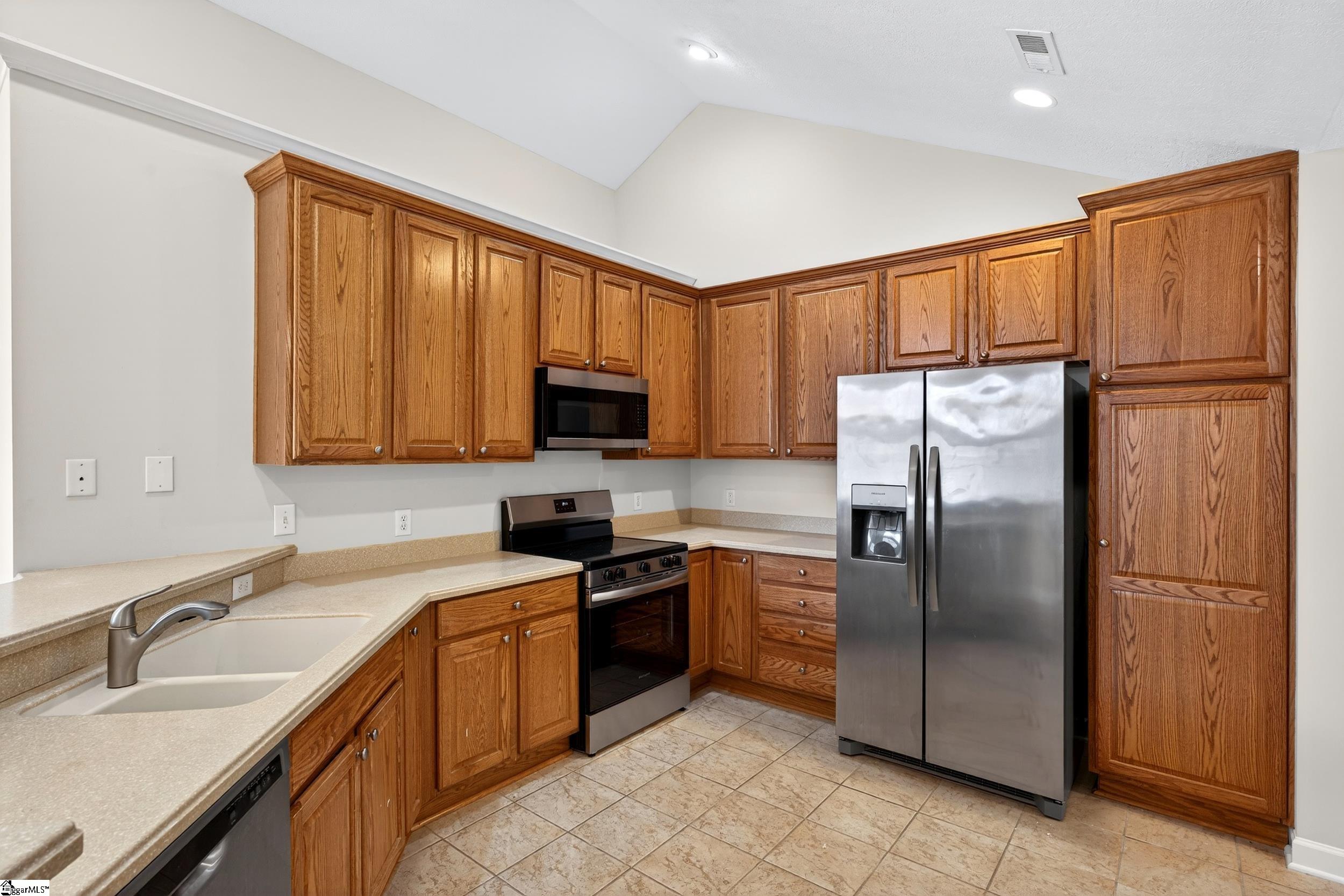 38 Fudora Circle Simpsonville, SC 29681 - Photo 4 of 41