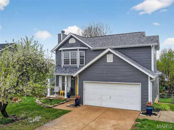 $330,000 | 537 White Fence Drive, Wentzville, MO 63385