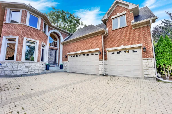 $1,150,000 | 2323 Douglas Avenue, Des Plaines, IL 60018