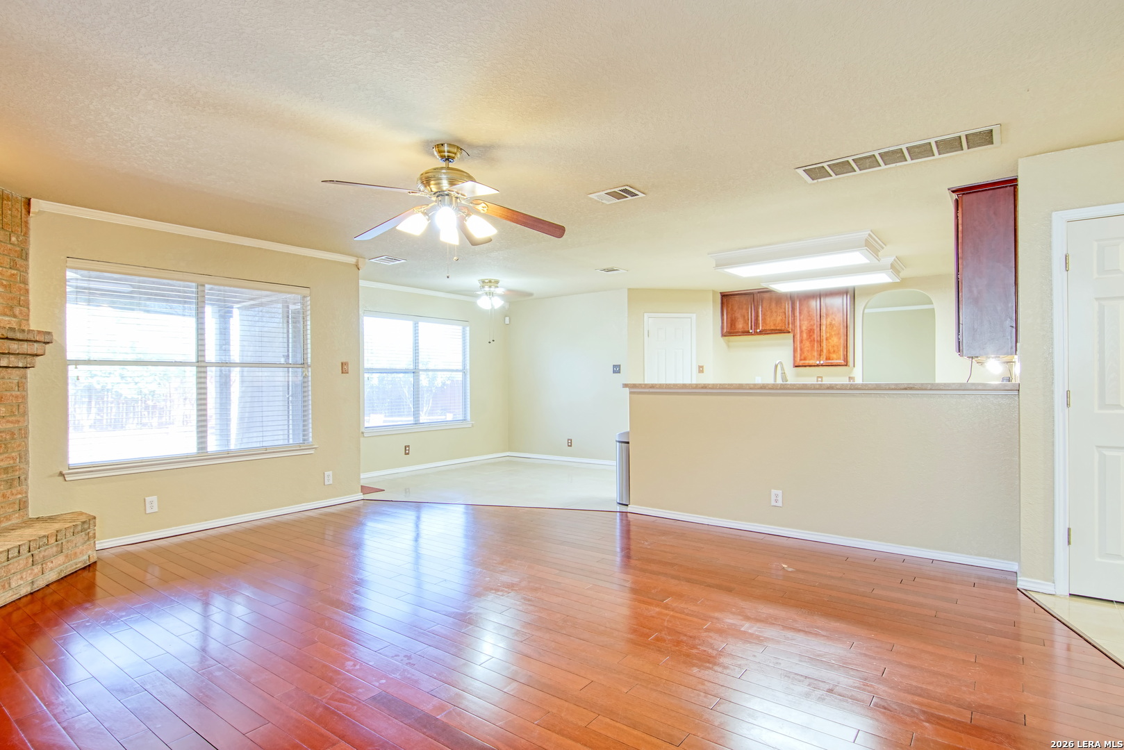 9008 Privilege Point Converse, TX 78109 - Photo 17 of 43