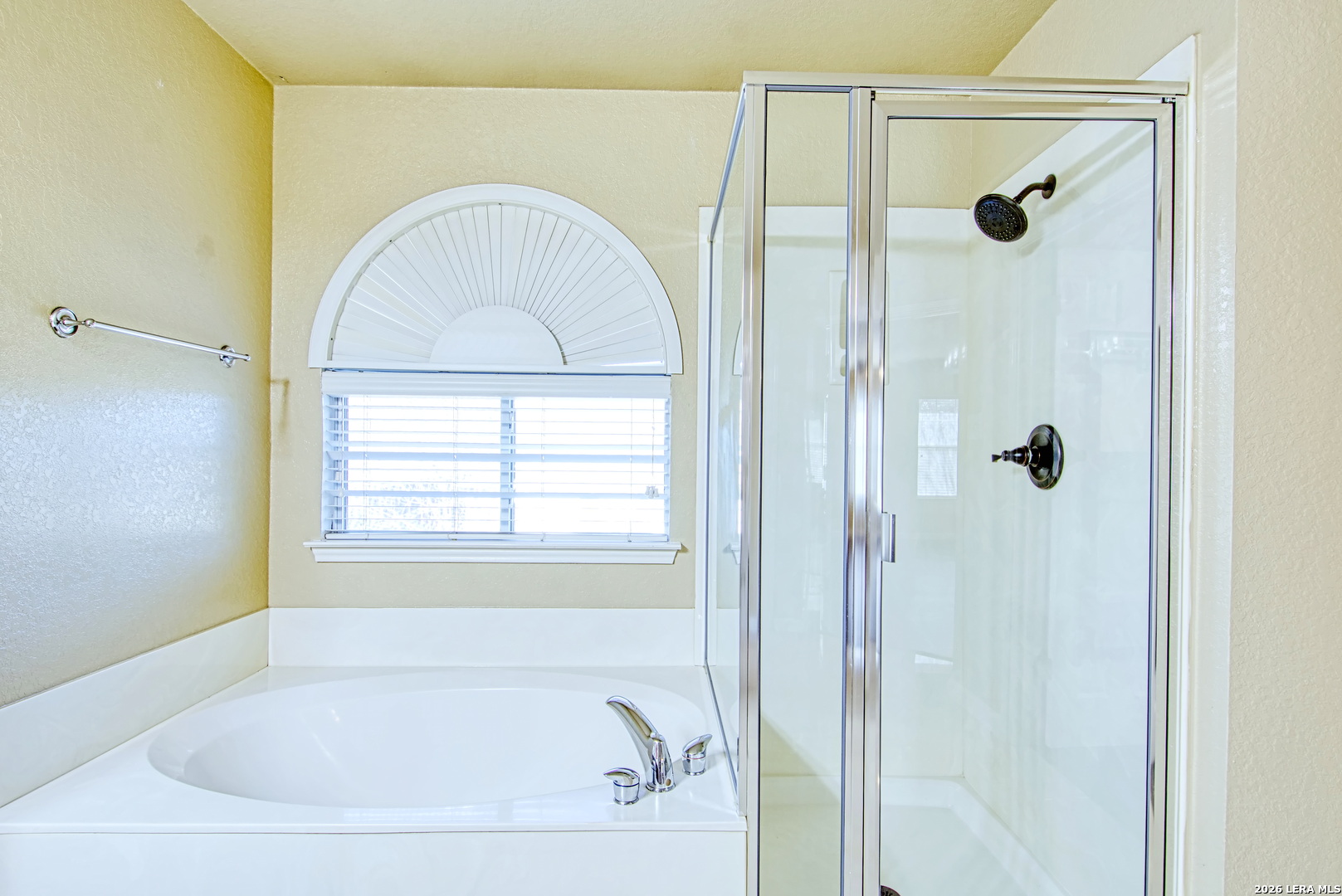 9008 Privilege Point Converse, TX 78109 - Photo 30 of 43