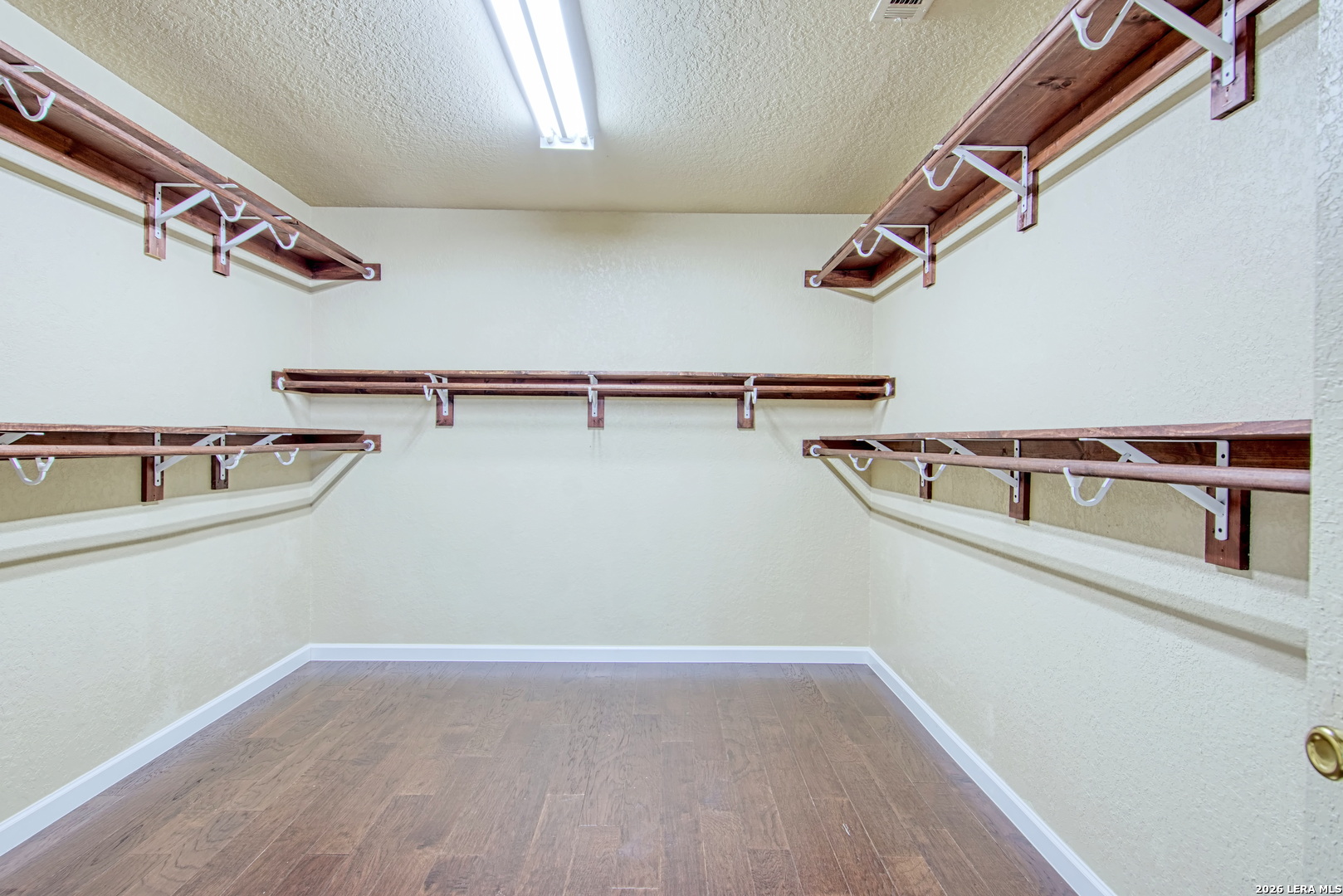 9008 Privilege Point Converse, TX 78109 - Photo 31 of 43